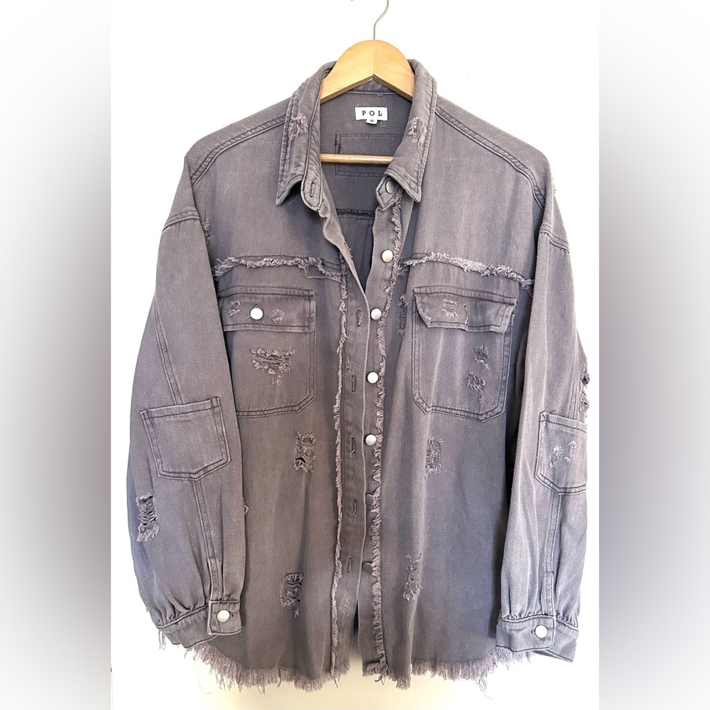 POL‎ Women's Charcoal Distressed Fade Raw Jean Jacket Sz Small Oversized Fit - Picture 3 of 9